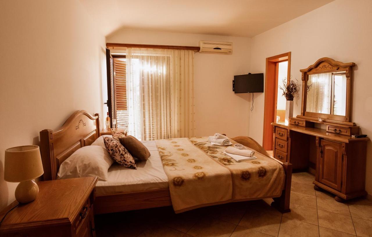 Apartments And Rooms Marija Budva Exterior foto