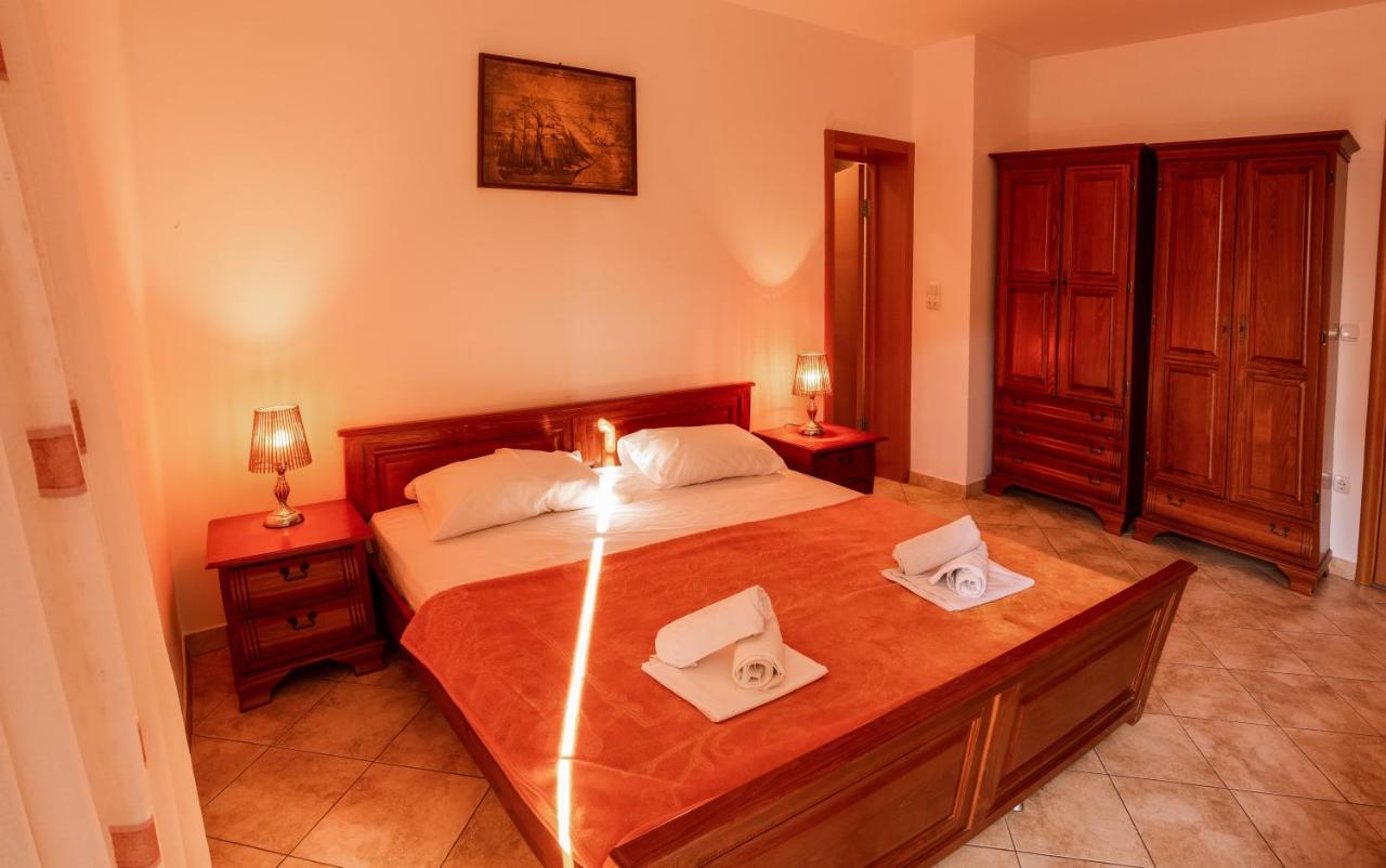 Apartments And Rooms Marija Budva Exterior foto