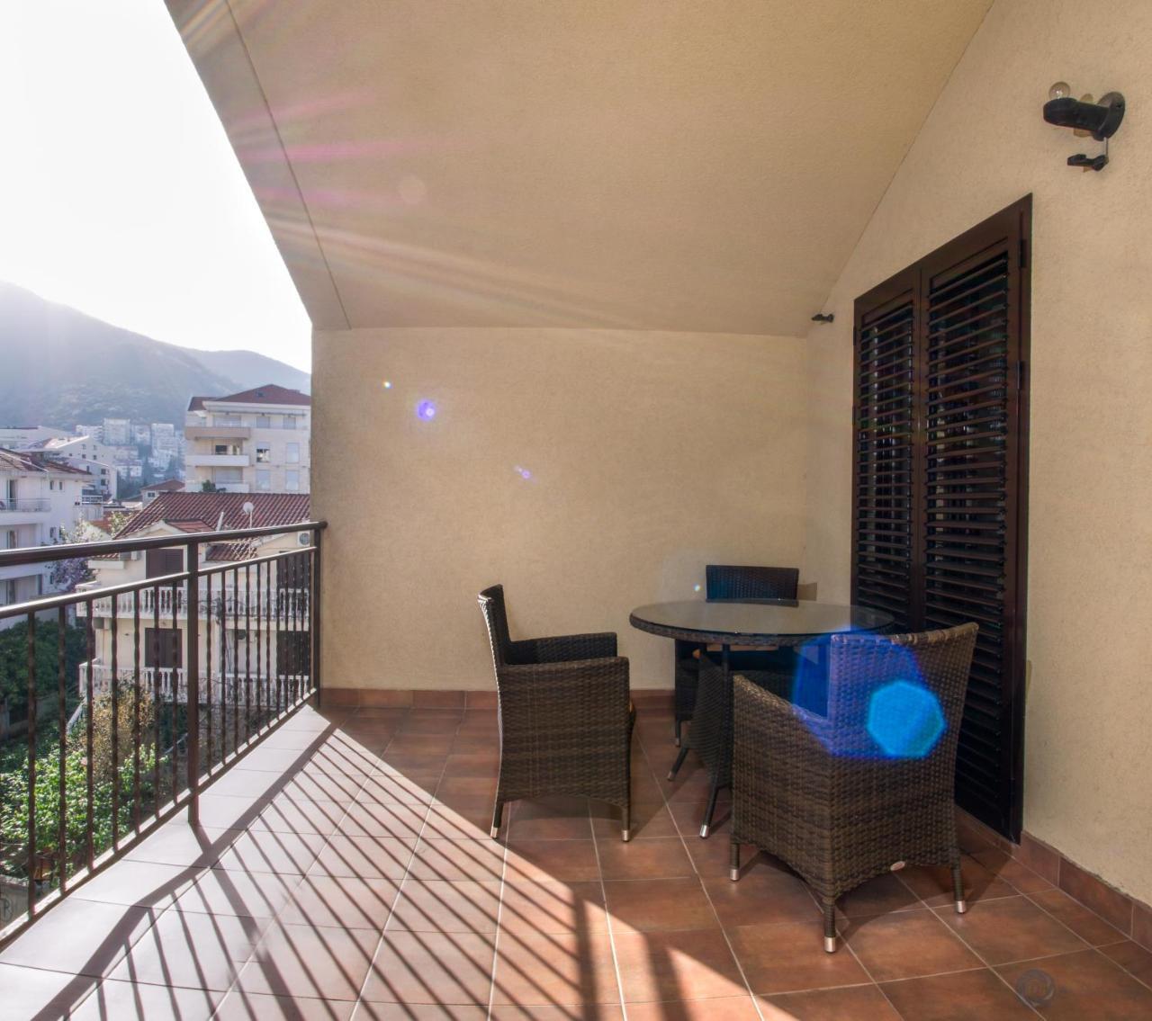 Apartments And Rooms Marija Budva Exterior foto