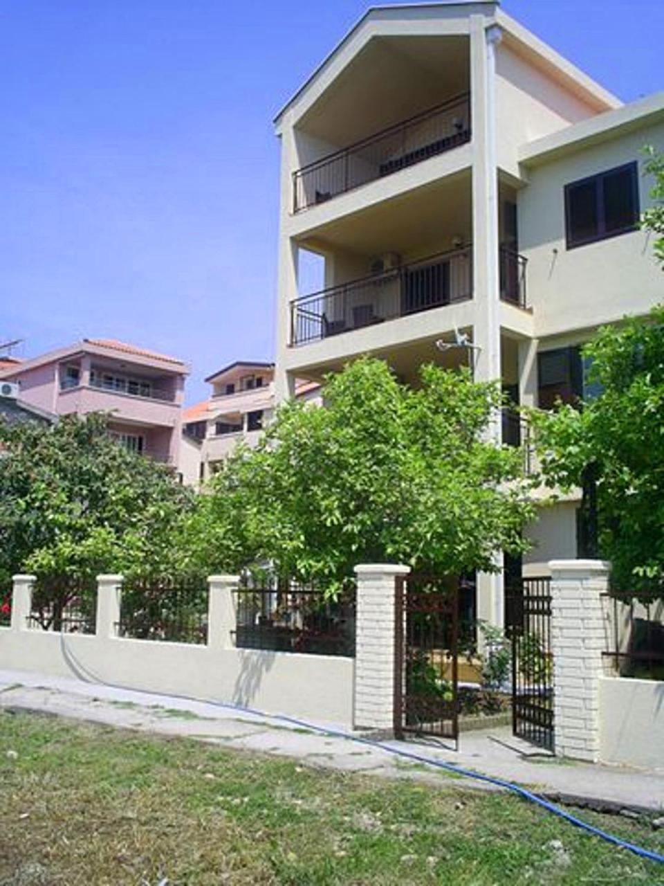 Apartments And Rooms Marija Budva Exterior foto